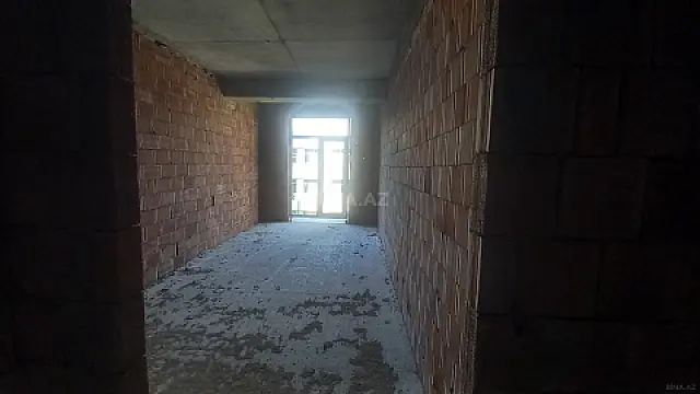 Satılır 3 otaqlı mənzil 112 m²