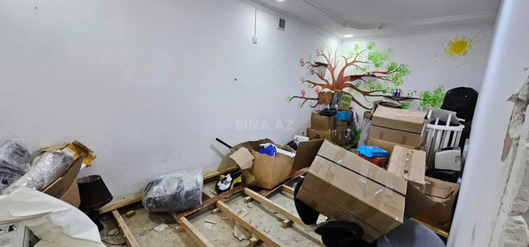 Kirayə verilir obyekt 320 m²