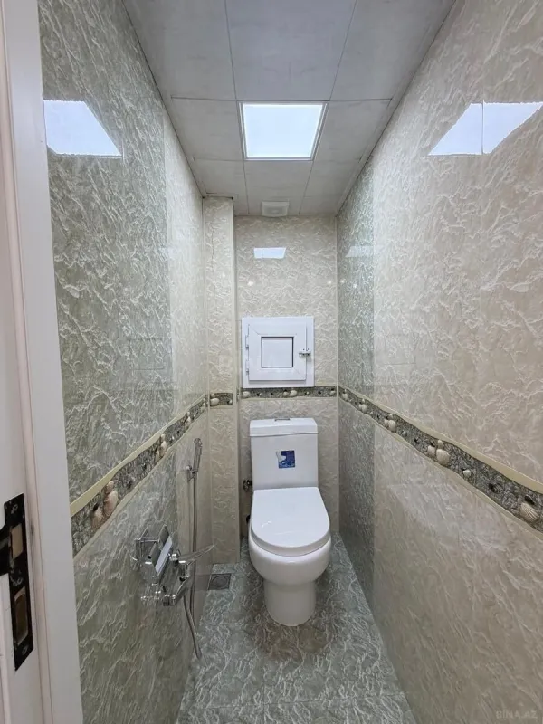 Satılır 2 otaqlı mənzil 62 m²