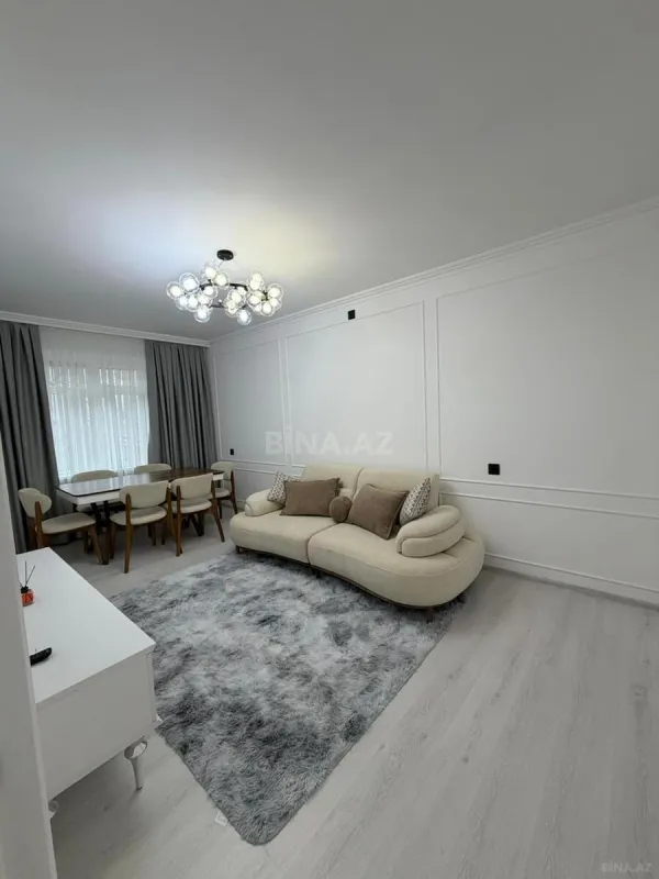 Satılır 2 otaqlı mənzil 62 m²
