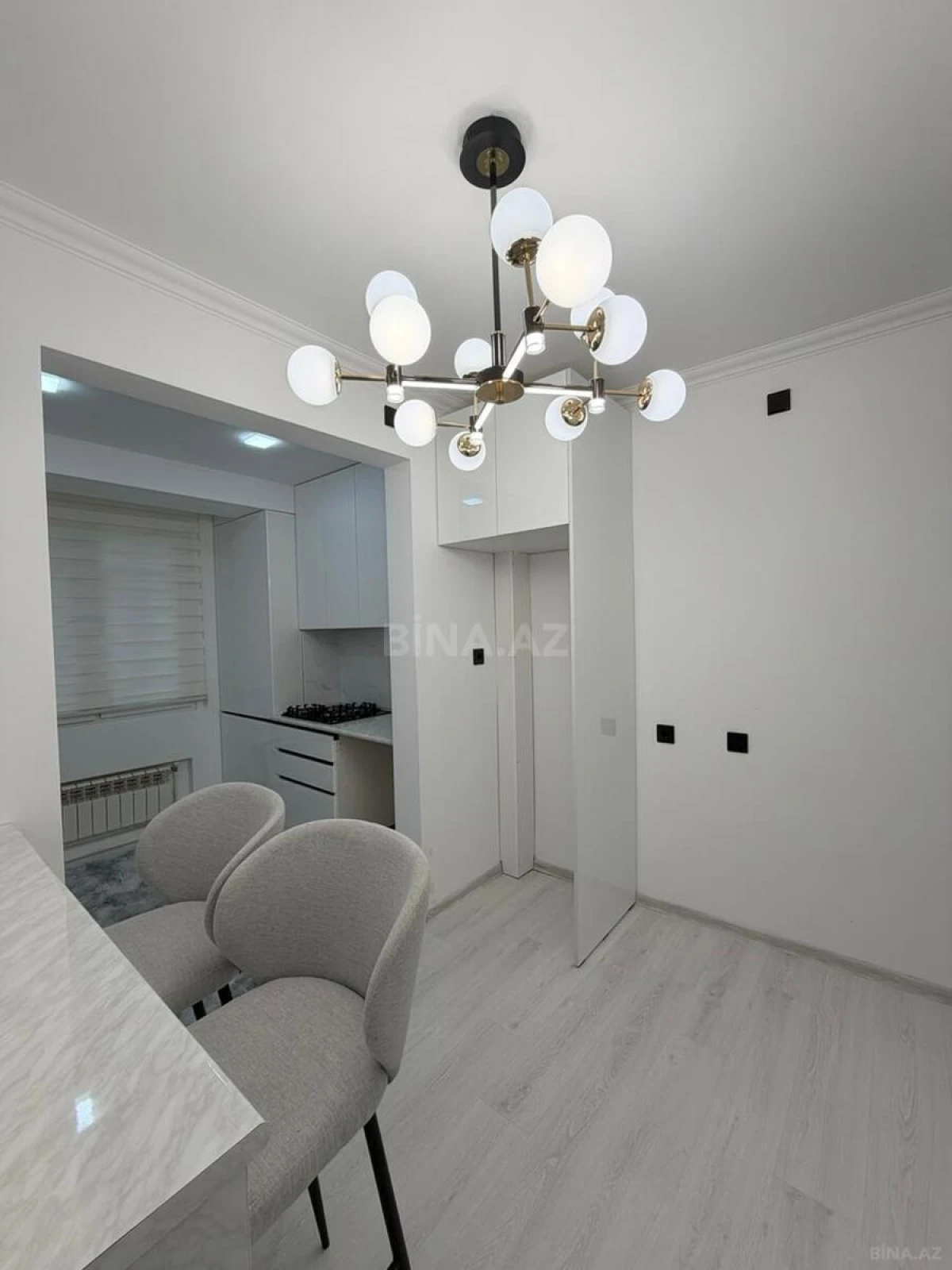 Satılır 2 otaqlı mənzil 62 m²