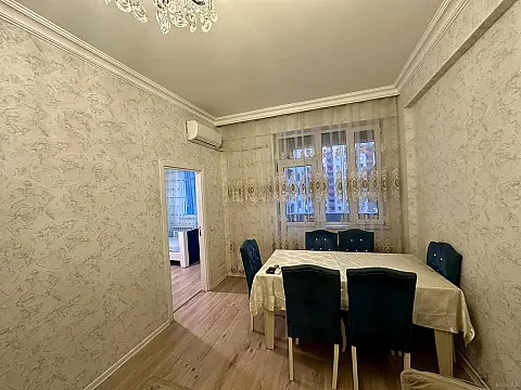 Satılır 3 otaqlı mənzil 77 m²