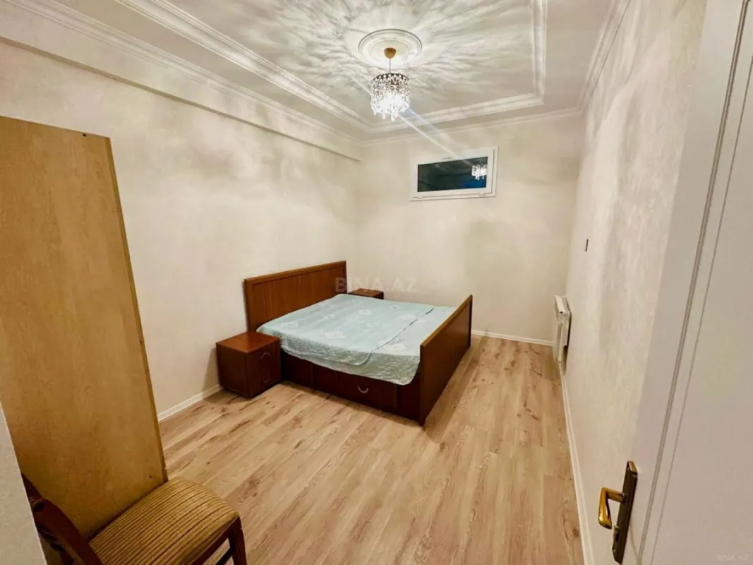 Satılır 3 otaqlı mənzil 77 m²