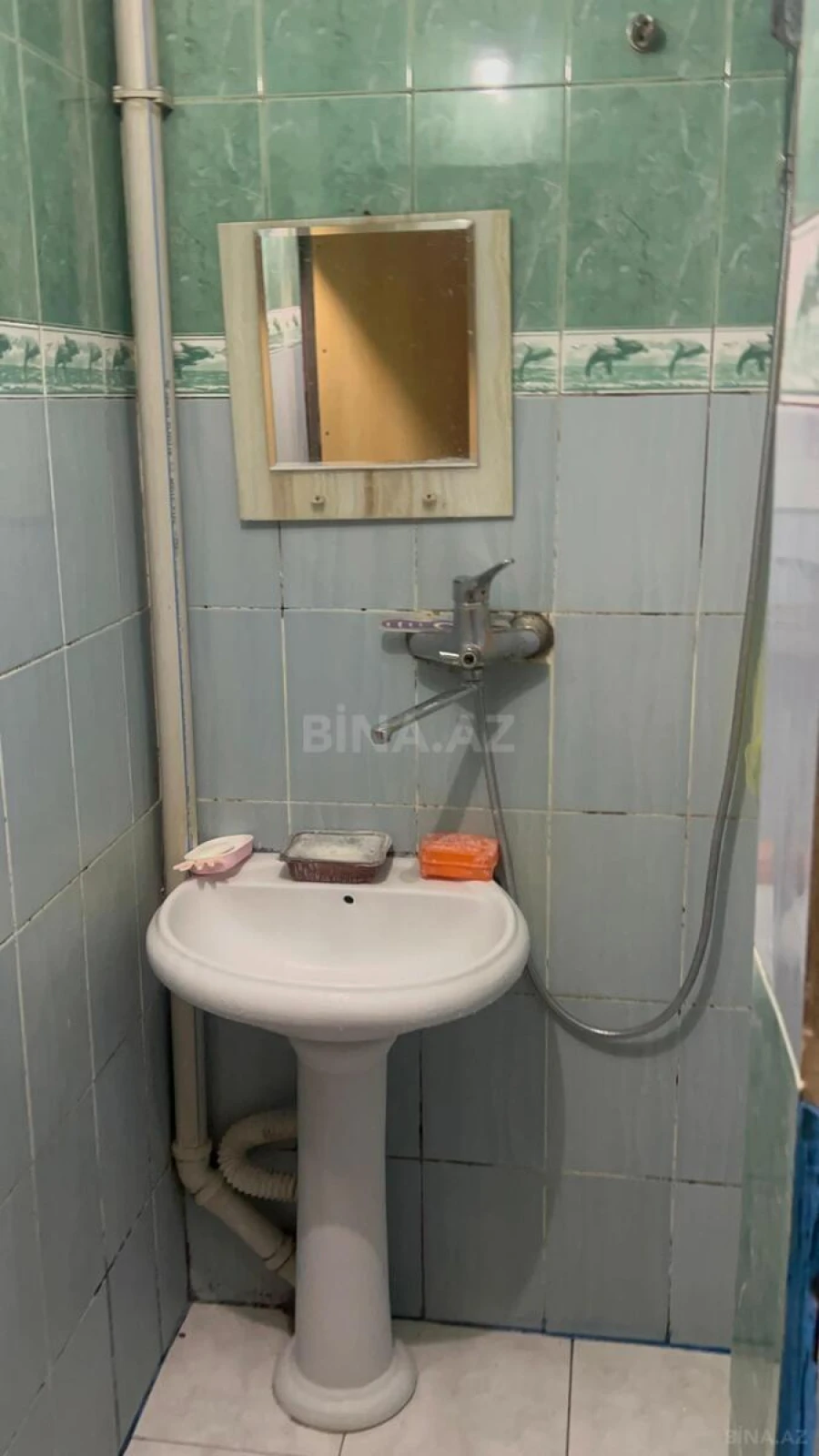 Kirayə verilir 2 otaqlı həyət evi 52 m²