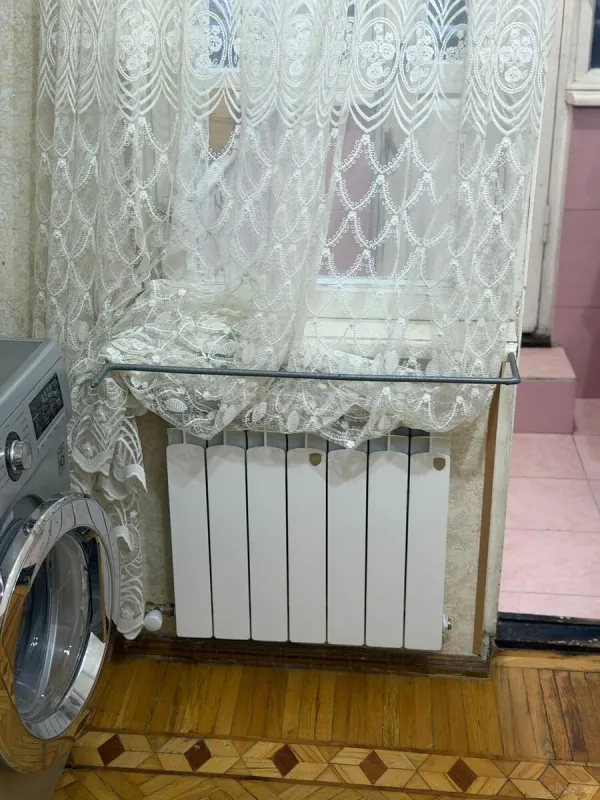 Satılır 4 otaqlı mənzil 90 m²