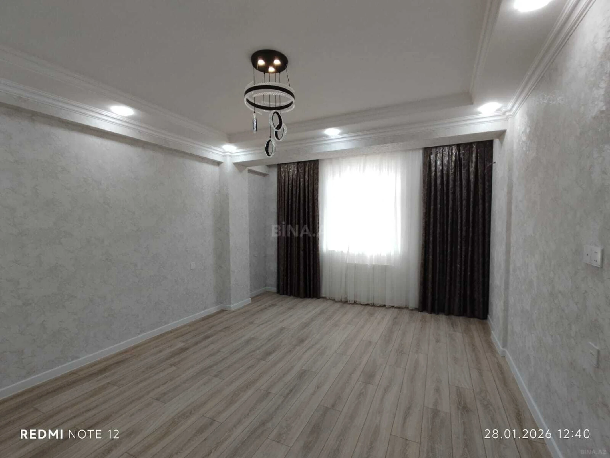 Satılır 2 otaqlı mənzil 53 m²