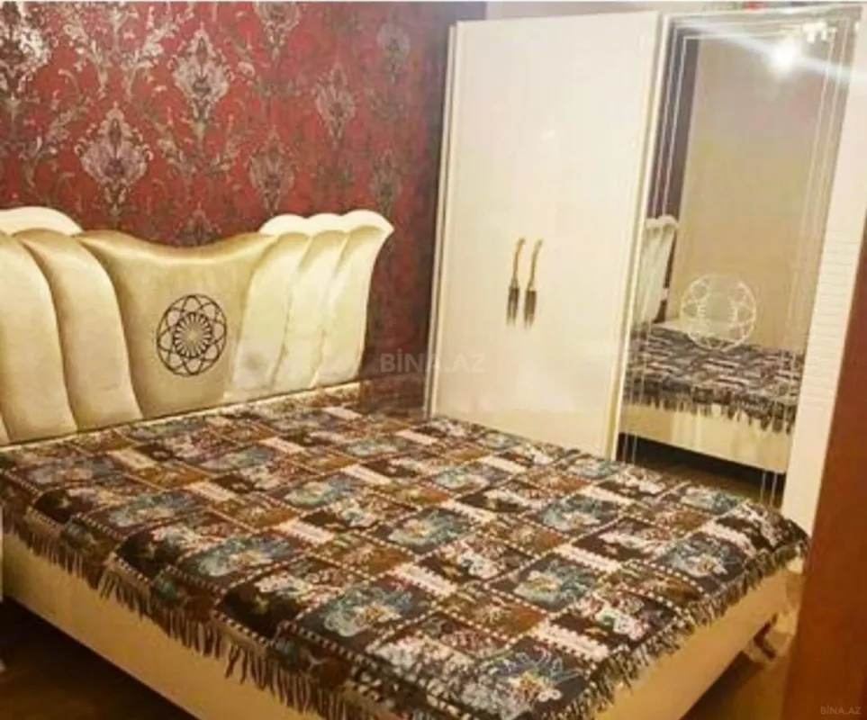 Kirayə verilir 4 otaqlı mənzil 110 m²