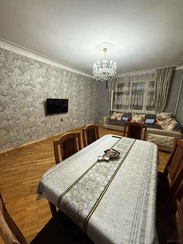Kirayə verilir 4 otaqlı mənzil 110 m²