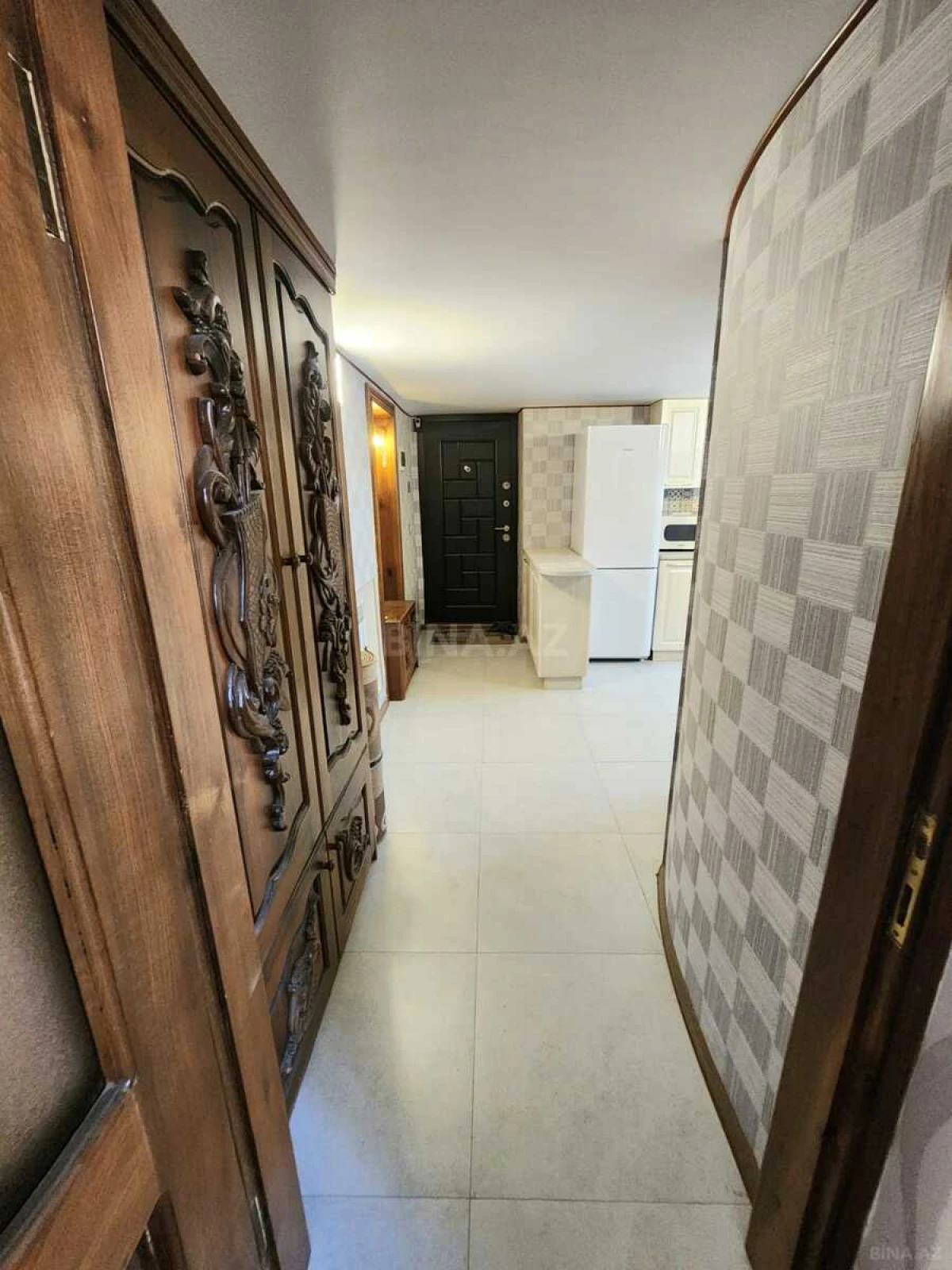 Kirayə verilir 2 otaqlı mənzil 70 m²