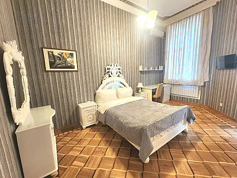 Kirayə verilir 2 otaqlı mənzil 70 m² — Bakı, Sahil qəs. 2 otaq 70.00 m²