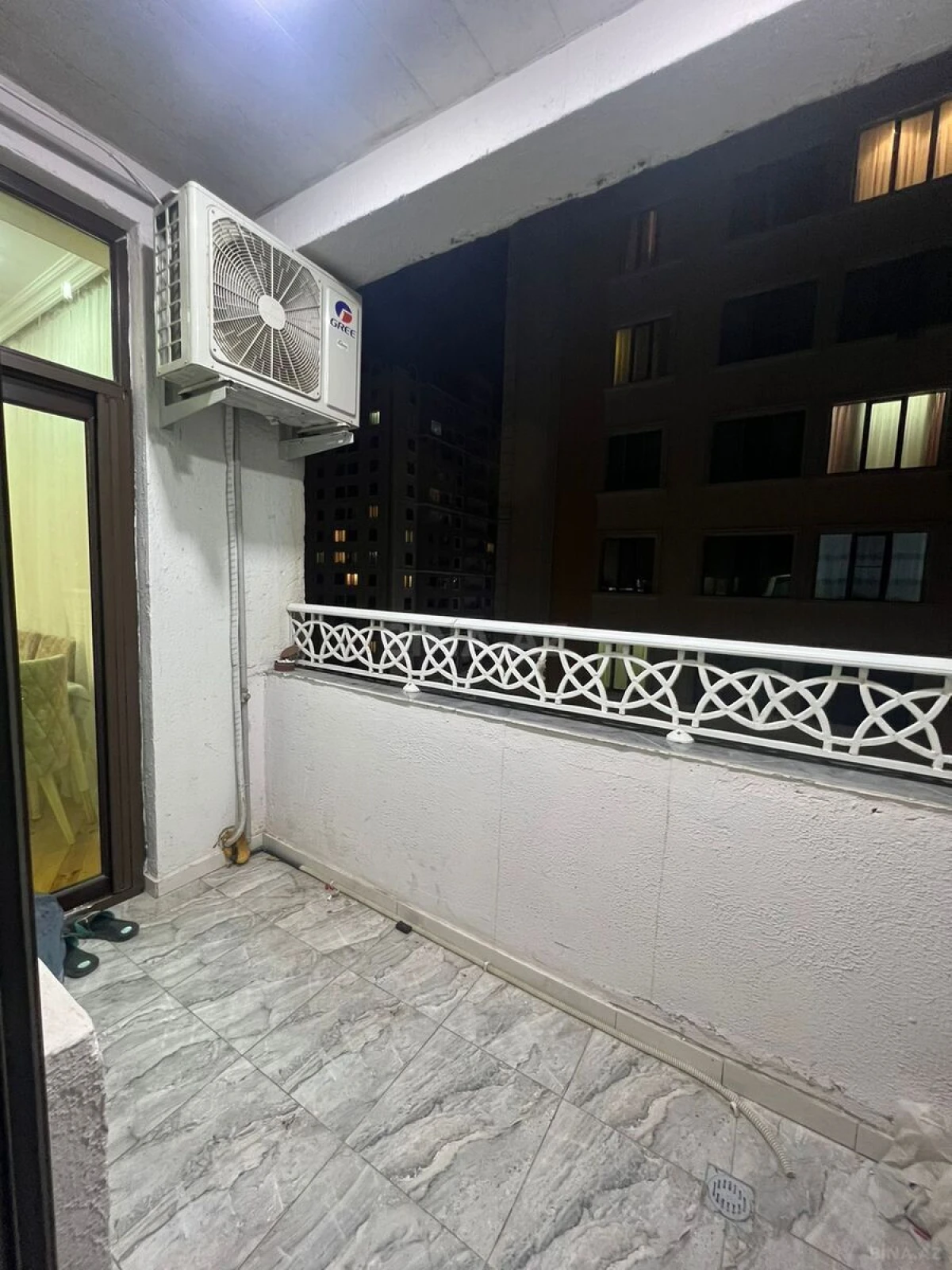 Kirayə verilir 2 otaqlı mənzil 64 m²