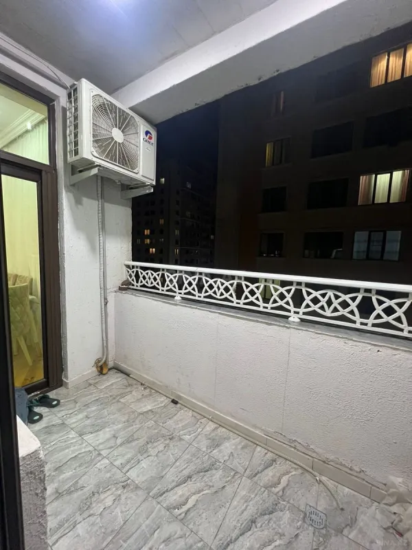 Kirayə verilir 2 otaqlı mənzil 64 m²