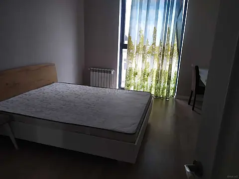 Kirayə verilir 2 otaqlı mənzil 87 m²