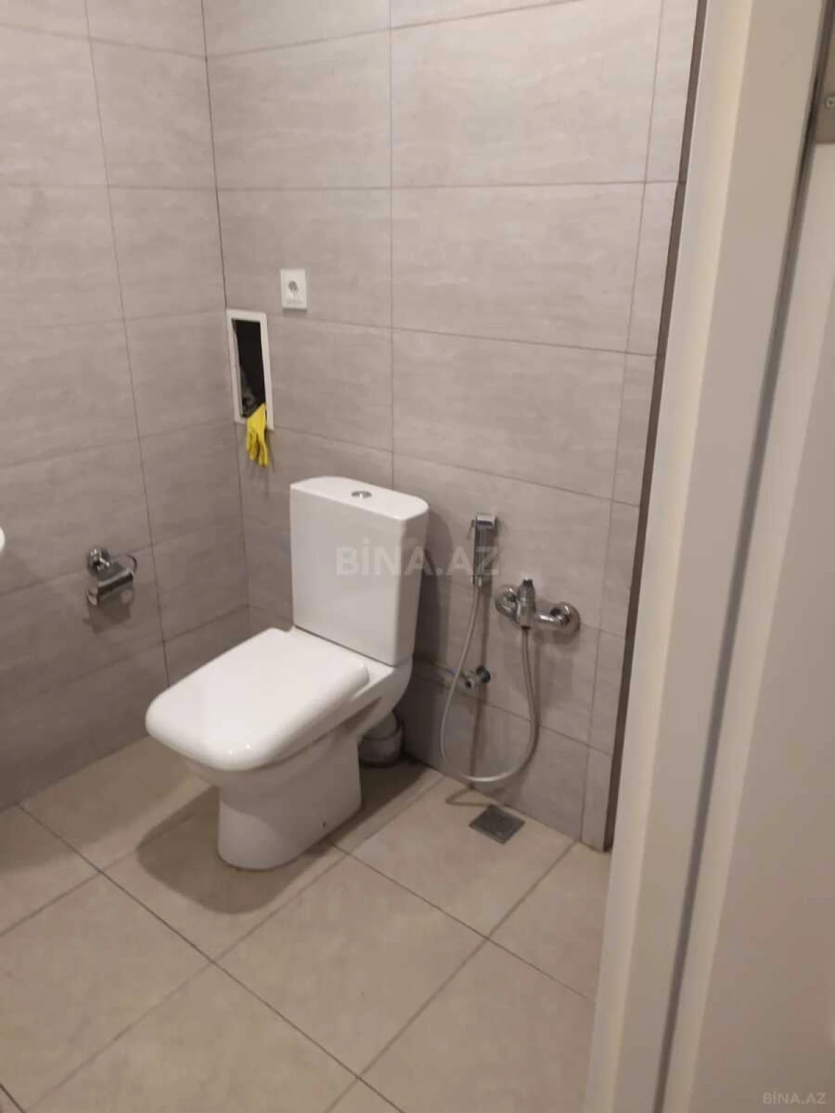 Kirayə verilir 2 otaqlı mənzil 87 m²