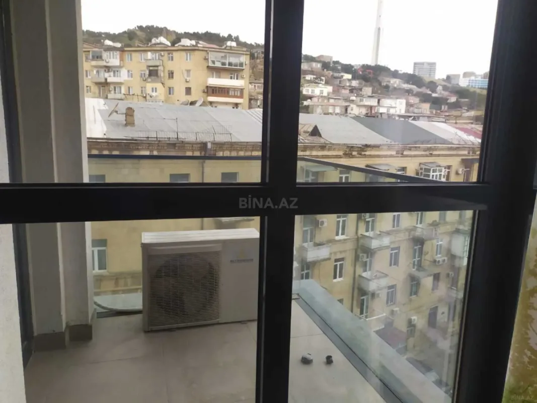 Kirayə verilir 2 otaqlı mənzil 87 m²