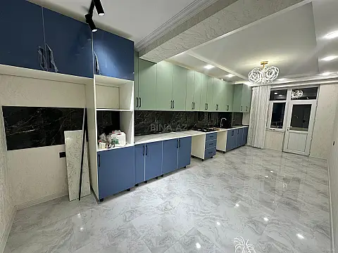 Satılır 3 otaqlı mənzil 105 m²