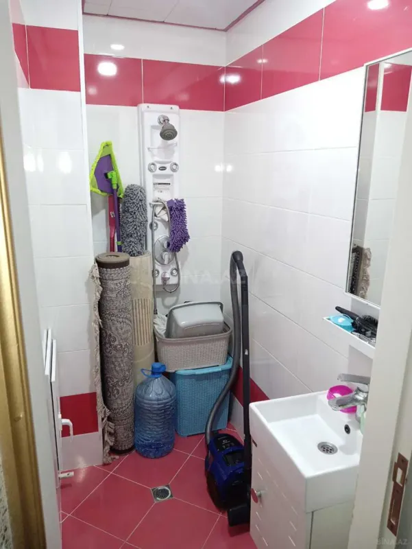 Satılır 3 otaqlı mənzil 110 m²