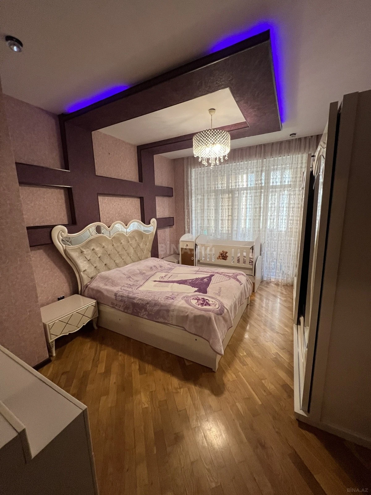 Kirayə verilir 2 otaqlı mənzil 82 m²