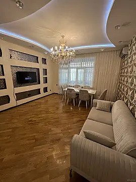 Kirayə verilir 2 otaqlı mənzil 82 m² — Bakı, Nərimanov 2 otaq 82.00 m²