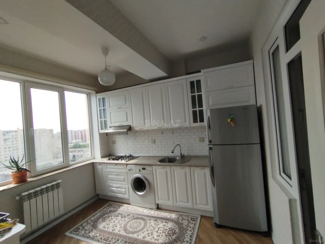 Satılır 2 otaqlı mənzil 71 m²