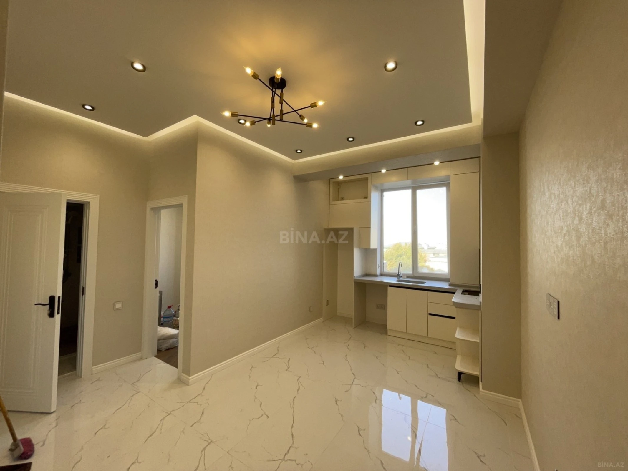 Satılır 2 otaqlı mənzil 42 m²