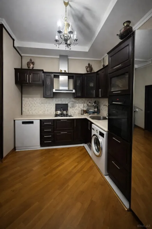 Satılır 2 otaqlı mənzil 66 m²