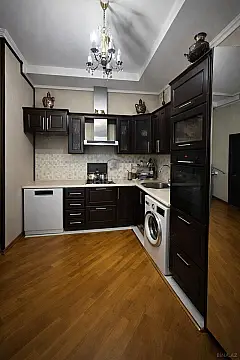 Satılır 2 otaqlı mənzil 66 m²