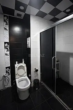 Satılır 2 otaqlı mənzil 66 m²