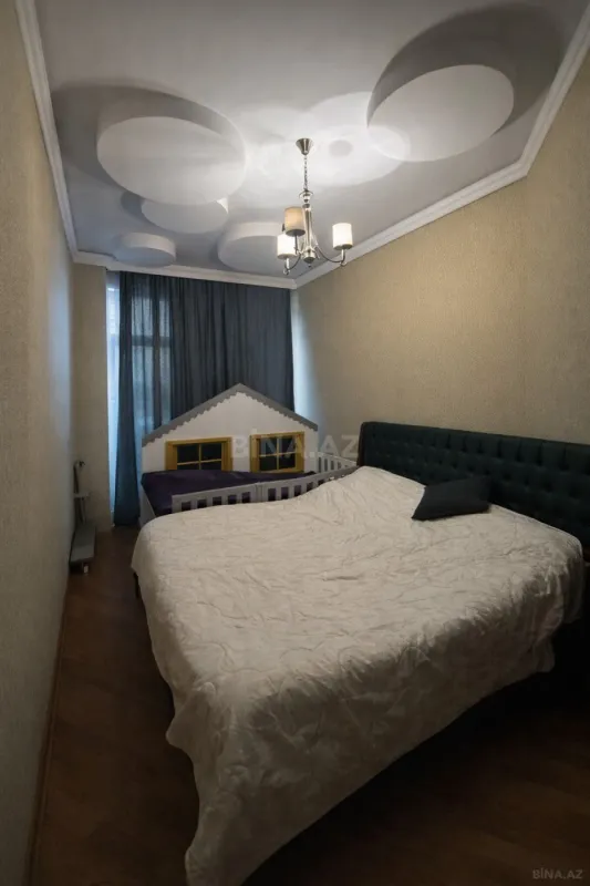 Satılır 2 otaqlı mənzil 66 m²