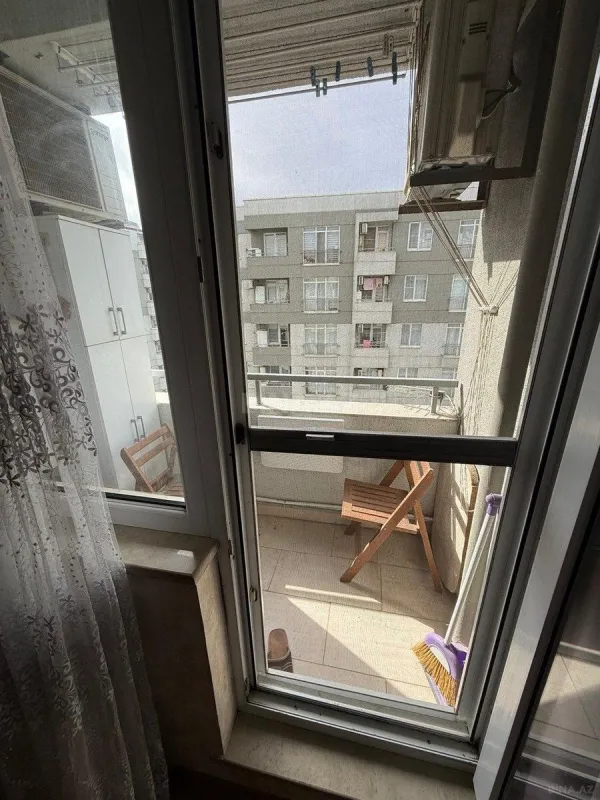 Kirayə verilir 2 otaqlı mənzil 70 m²