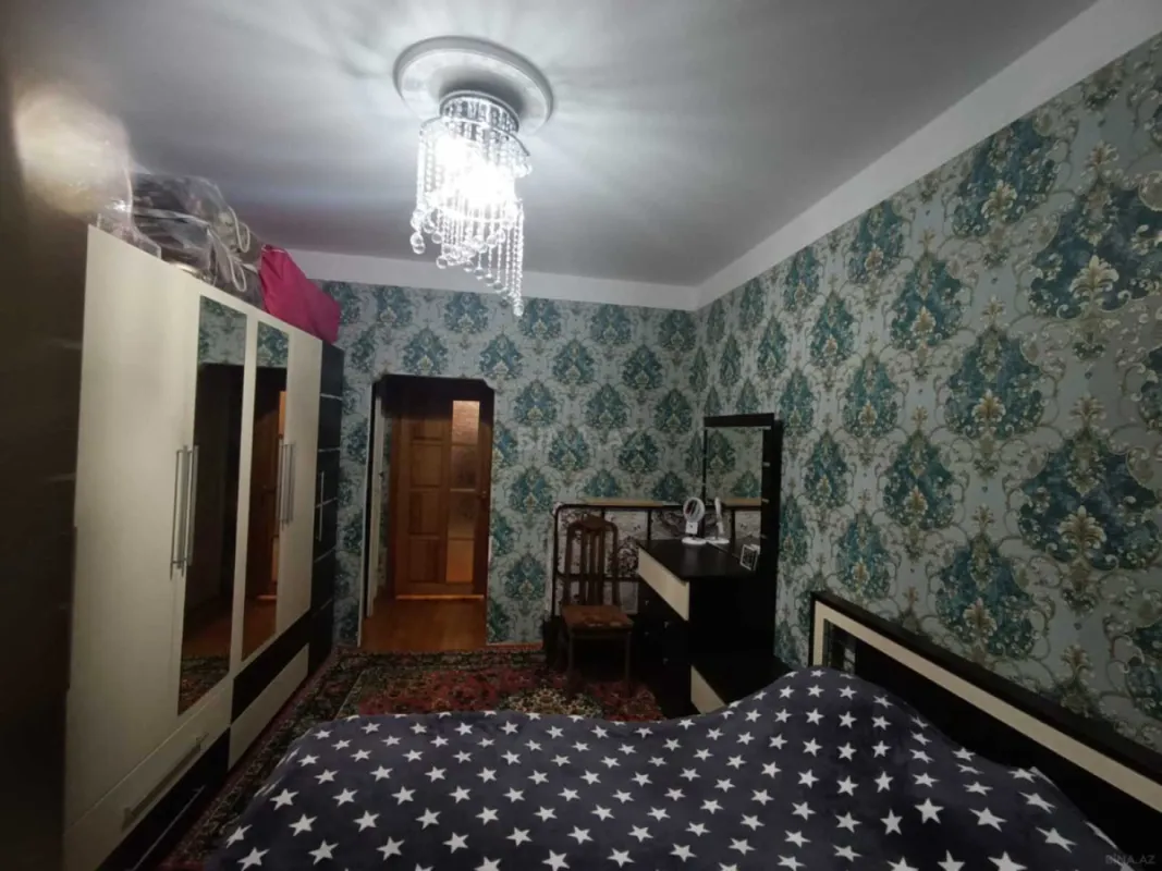 Satılır 3 otaqlı mənzil 80 m²