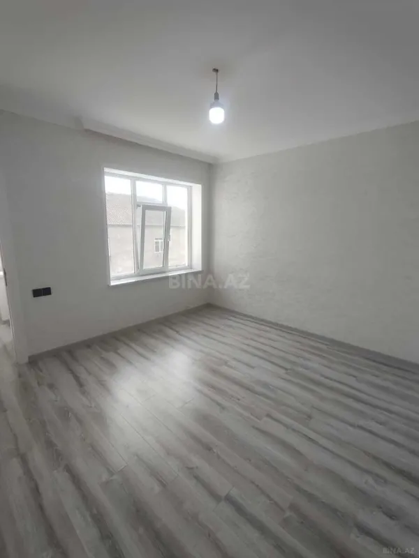 Satılır 4 otaqlı həyət evi 130 m²