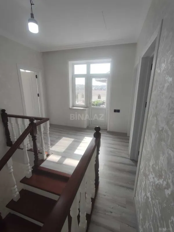 Satılır 4 otaqlı həyət evi 130 m²
