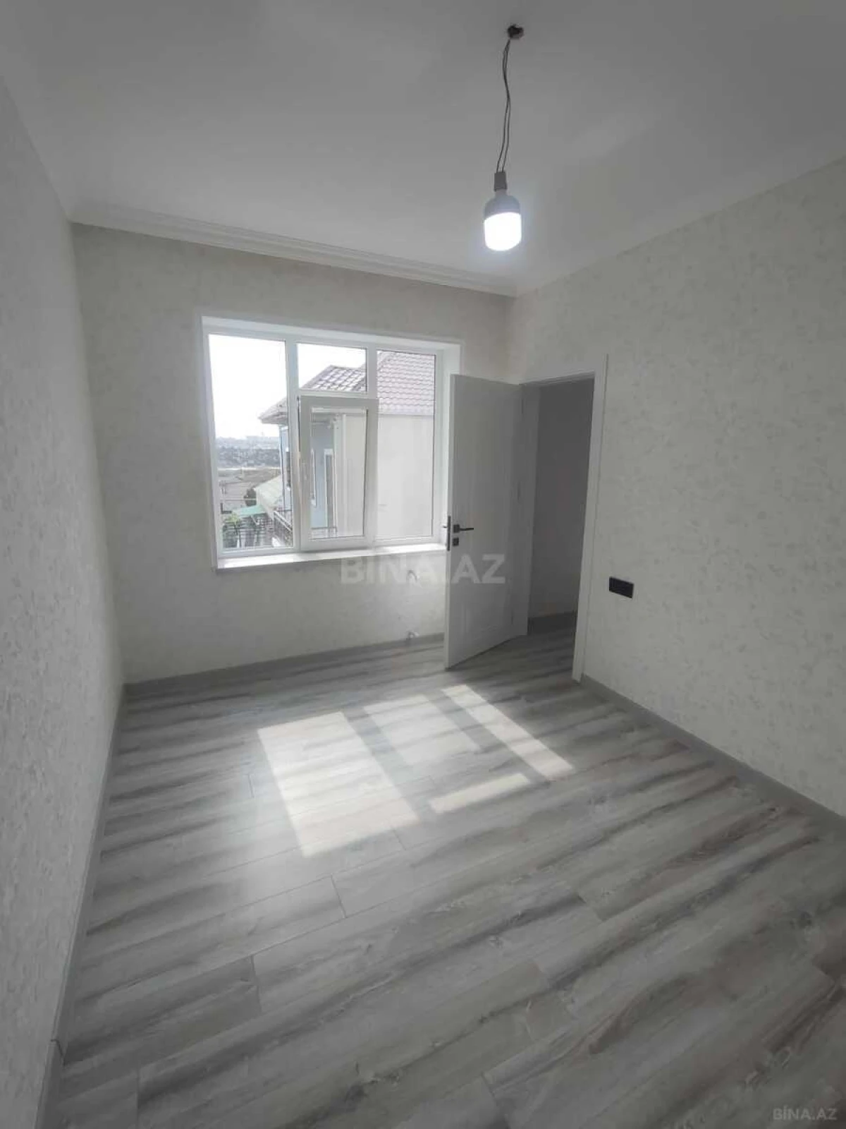 Satılır 4 otaqlı həyət evi 130 m²