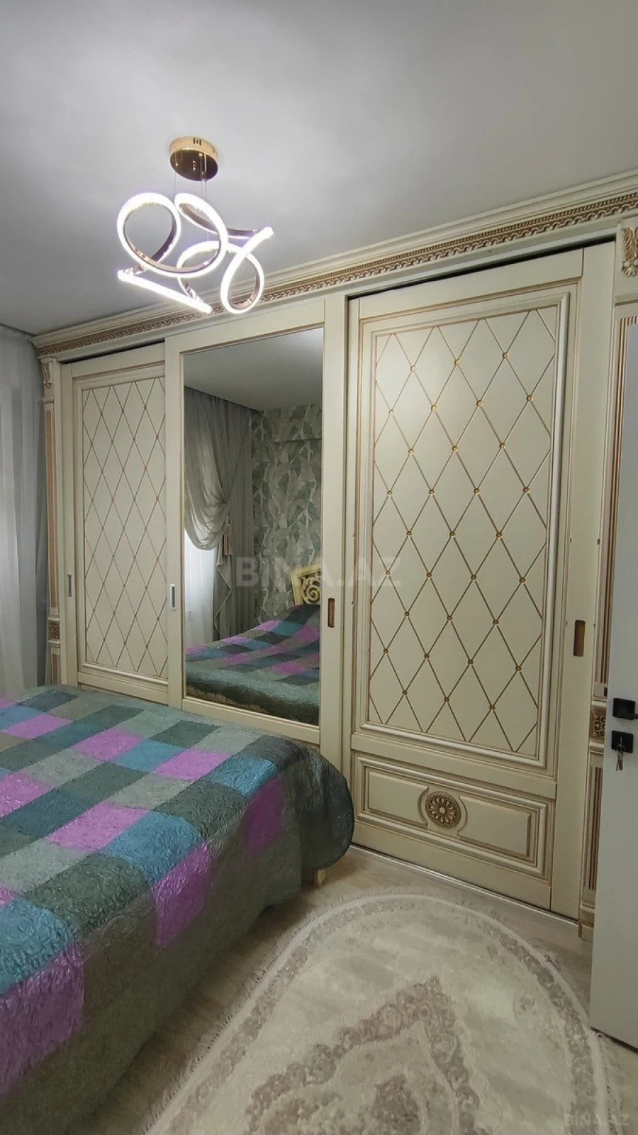 Satılır 3 otaqlı mənzil 82 m²