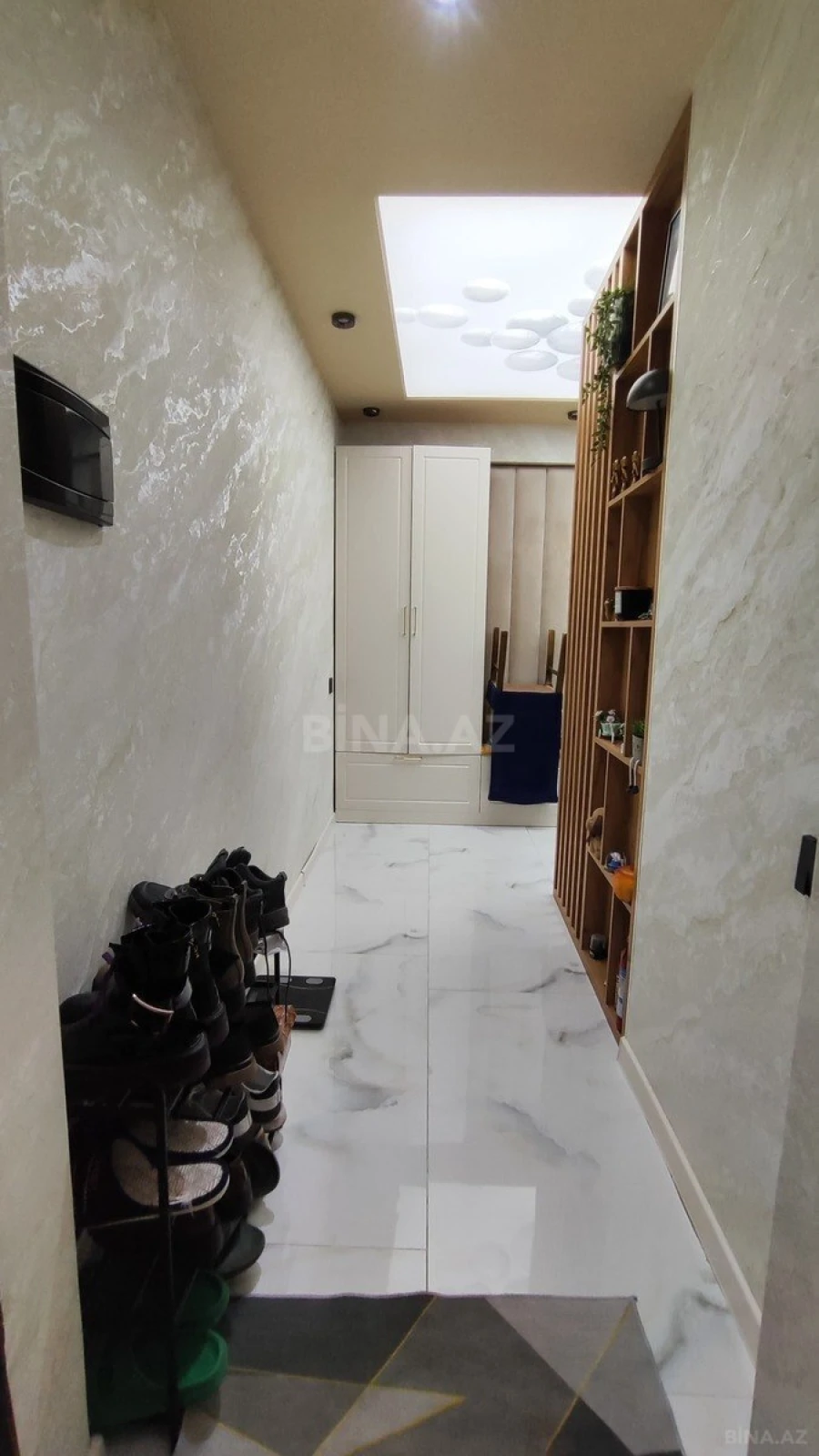 Satılır 3 otaqlı mənzil 82 m²