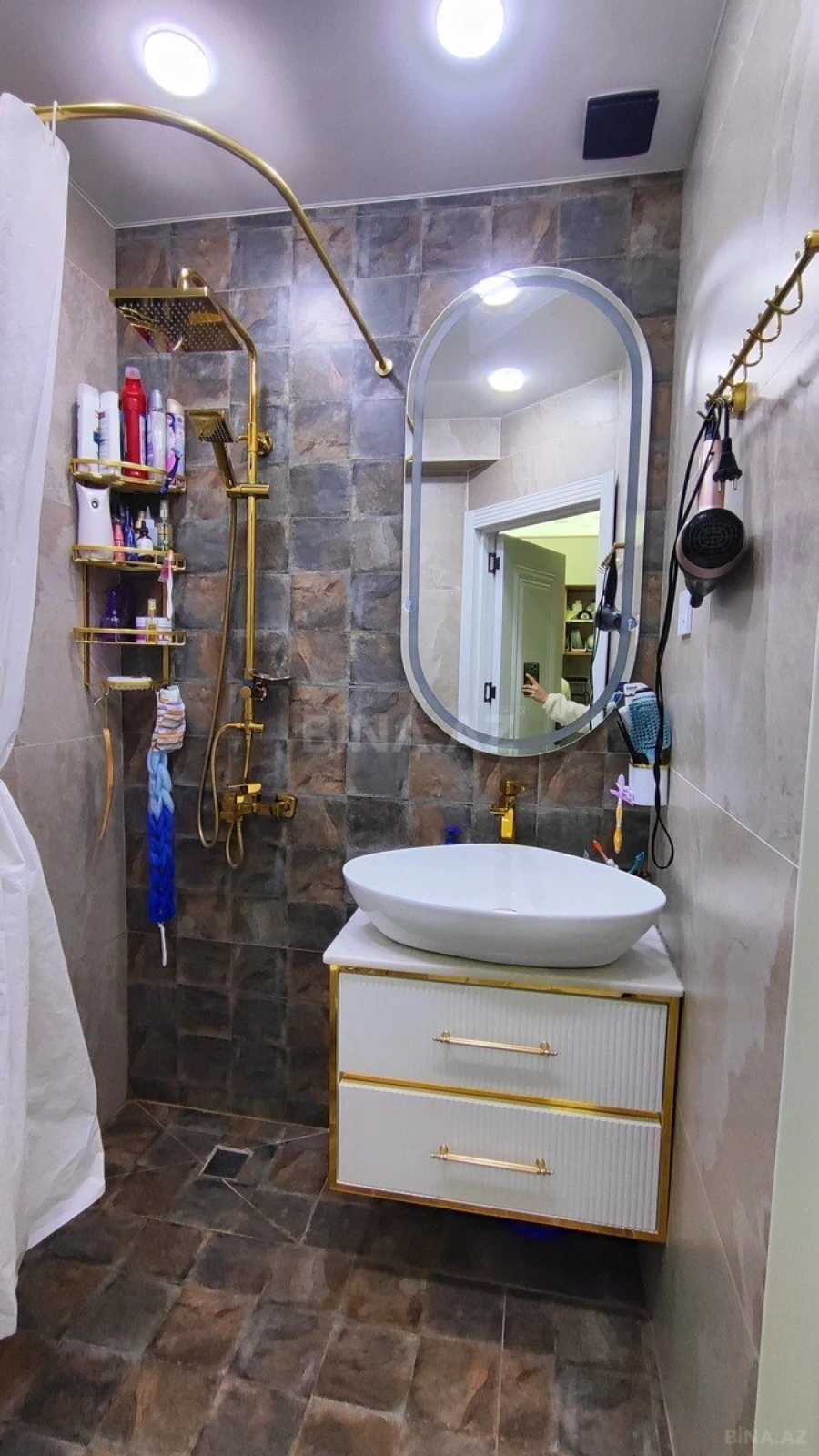 Satılır 3 otaqlı mənzil 82 m²