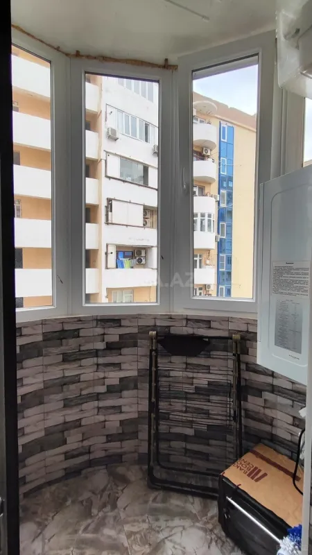 Satılır 3 otaqlı mənzil 82 m²