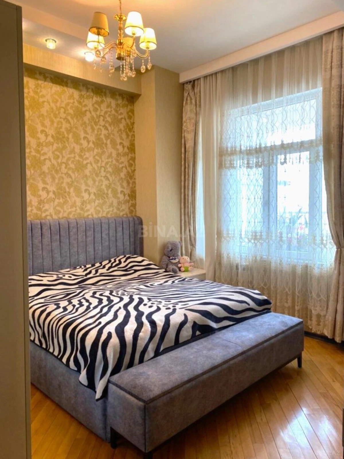 Satılır 3 otaqlı mənzil 75 m²