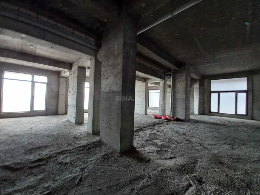 Satılır obyekt 1200 m²