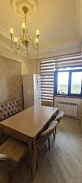 Satılır 1 otaqlı mənzil 56 m²