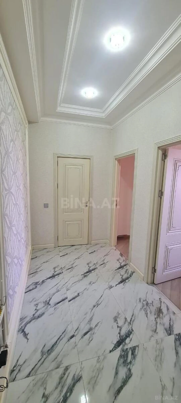 Satılır 1 otaqlı mənzil 56 m²