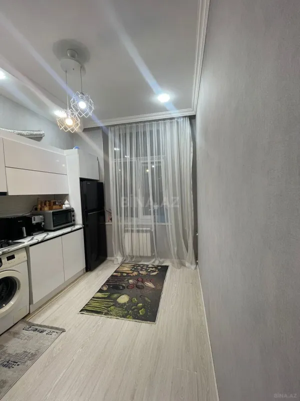 Kirayə verilir 2 otaqlı mənzil 75 m²