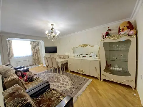 Satılır 3 otaqlı mənzil 70 m²