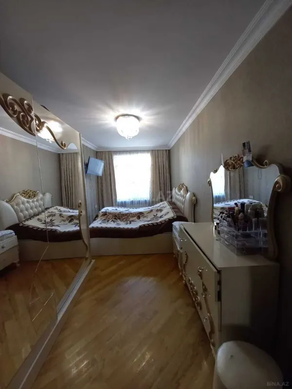 Satılır 3 otaqlı mənzil 70 m²