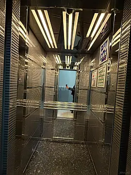 Kirayə verilir 2 otaqlı mənzil 55 m²