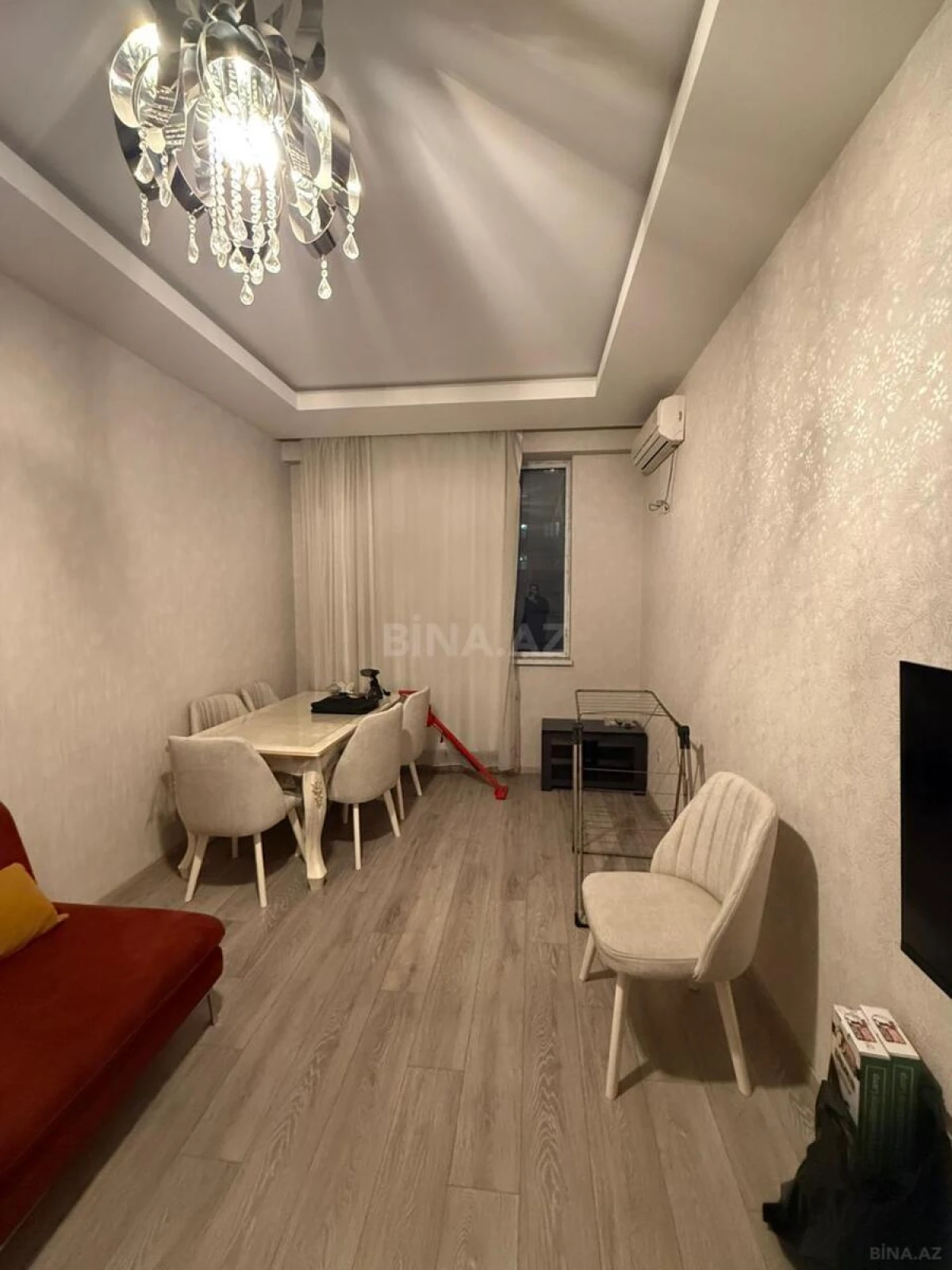 Kirayə verilir 2 otaqlı mənzil 55 m²
