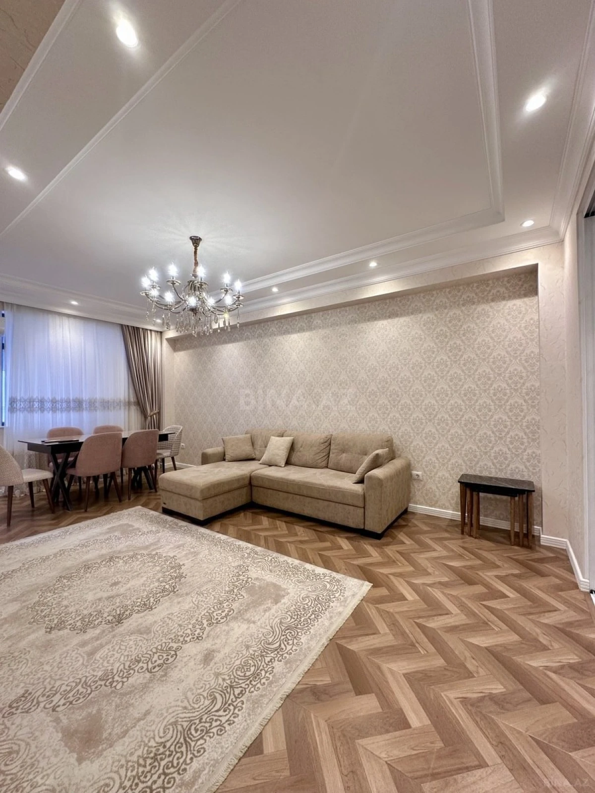 Satılır 3 otaqlı mənzil 95 m²