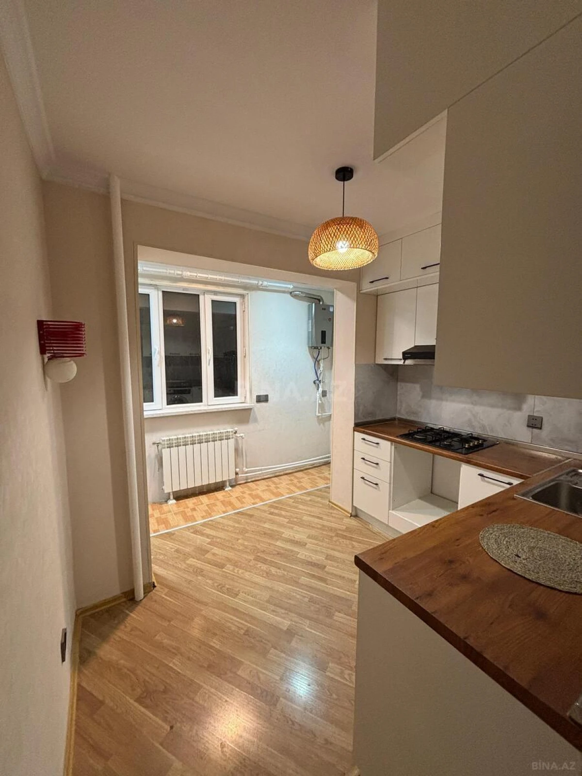Kirayə verilir 2 otaqlı mənzil 87 m²