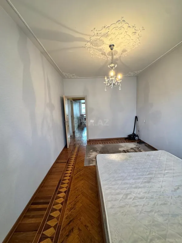 Kirayə verilir 3 otaqlı mənzil 92 m²